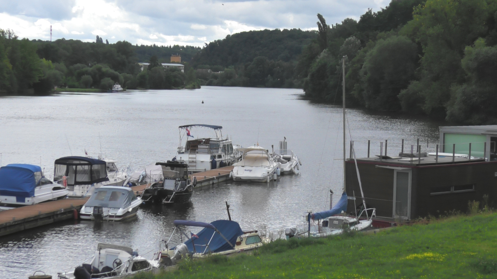 Nelahozeves Vltava