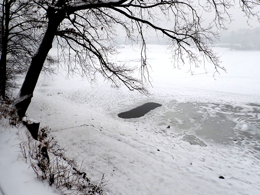 Hostivařsk&aacute; přehrada